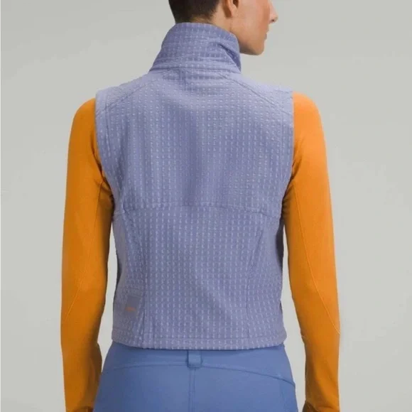 Lululemon Athletica Water Repellent Fleece Hiking Vest Peri Purple Size 8 - Picture 3 of 15